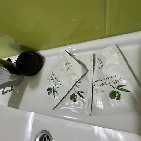 Rghost-apartamento Ganivet En El Centro De Córdoba