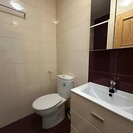 Апартаменты Rghost-apartamento Ganivet En El Centro De *